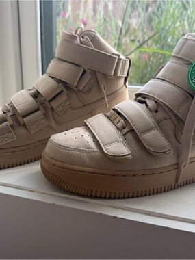 Nike Beige/Tan High-Top Velcro Strap Sneakers